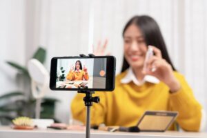 بازاریابی با اینفلوئنسرها (Influencer Marketing)